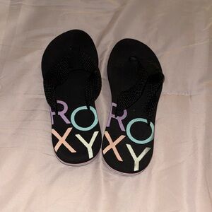 New Roxy Flip Flops